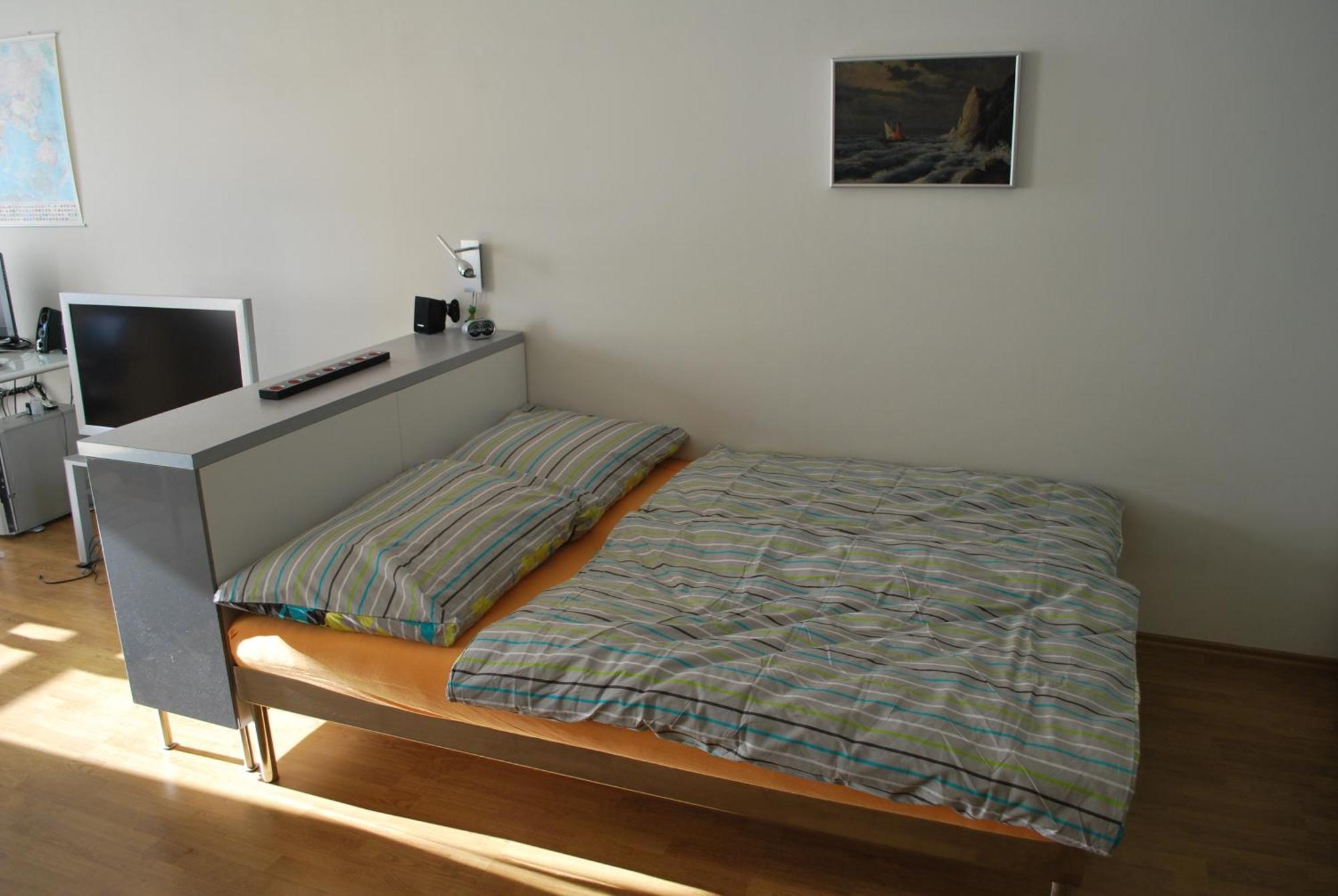 Chotesovska Apartment With Parking Place Prague Luaran gambar