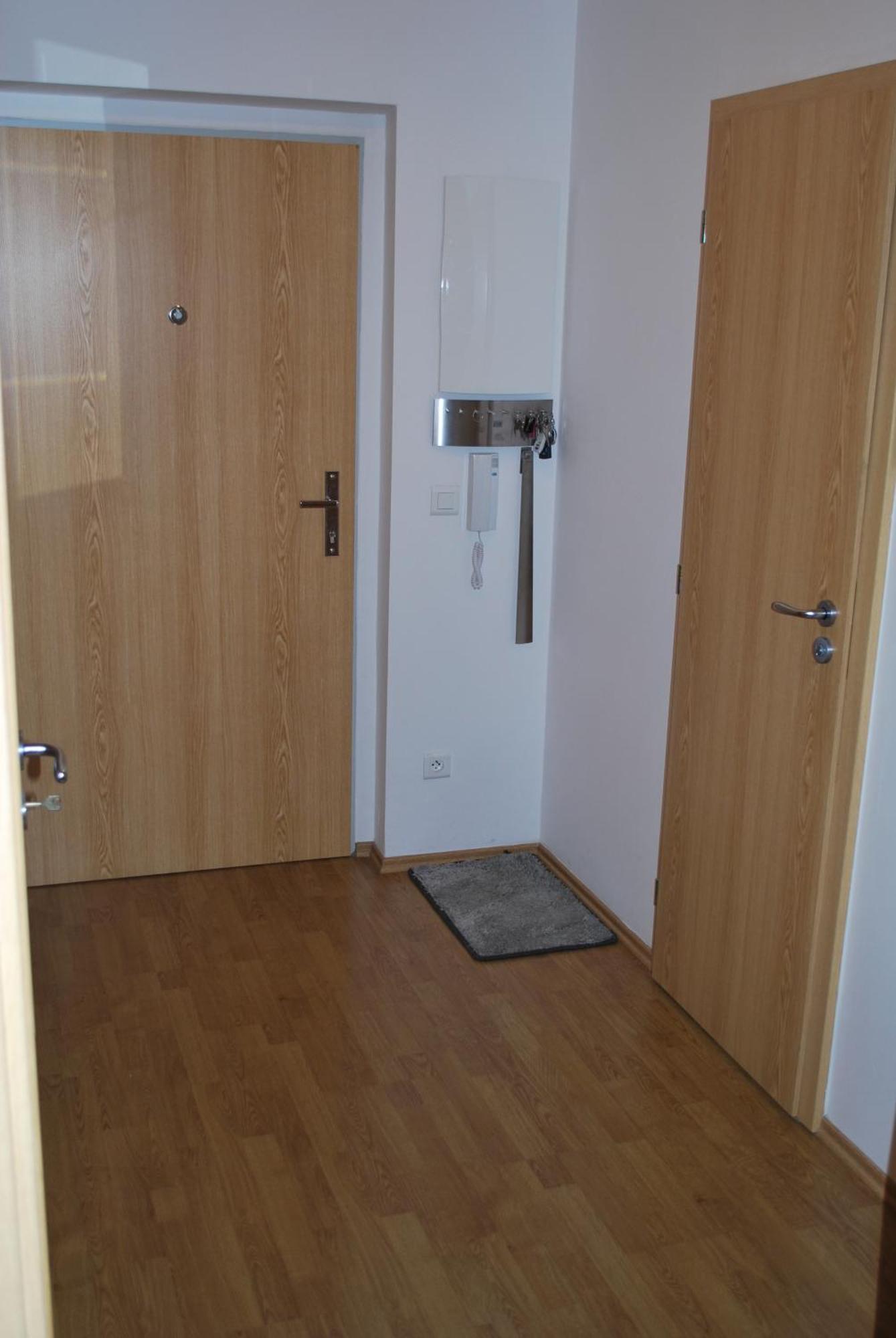 Chotesovska Apartment With Parking Place Prague Luaran gambar